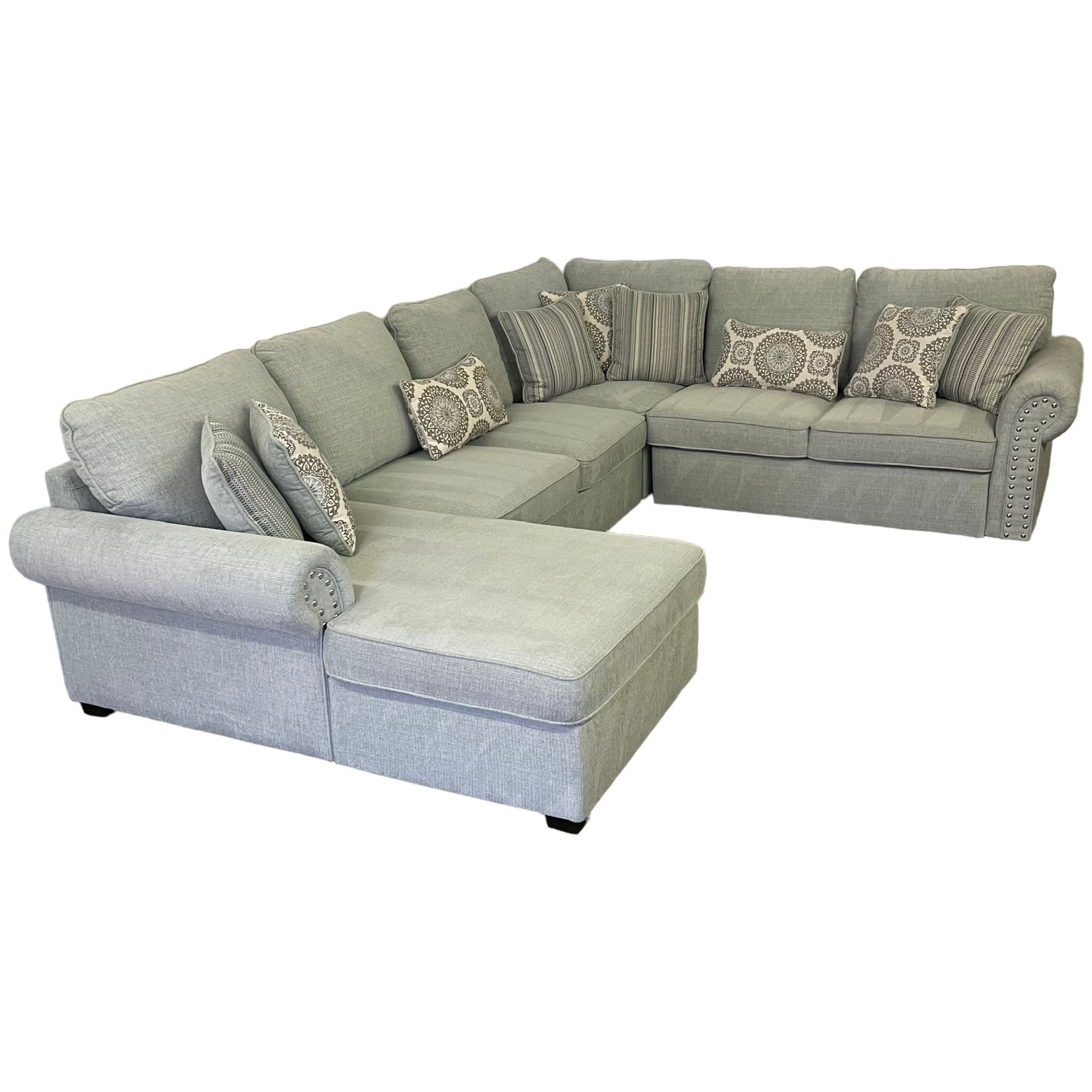 4 Piece Sectional With Delivery 