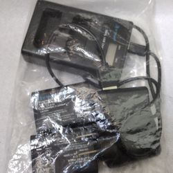 Canon LP-E10 battery And charger Two 2 batteries and one 1 dual charger
New condition
Cannon EOS