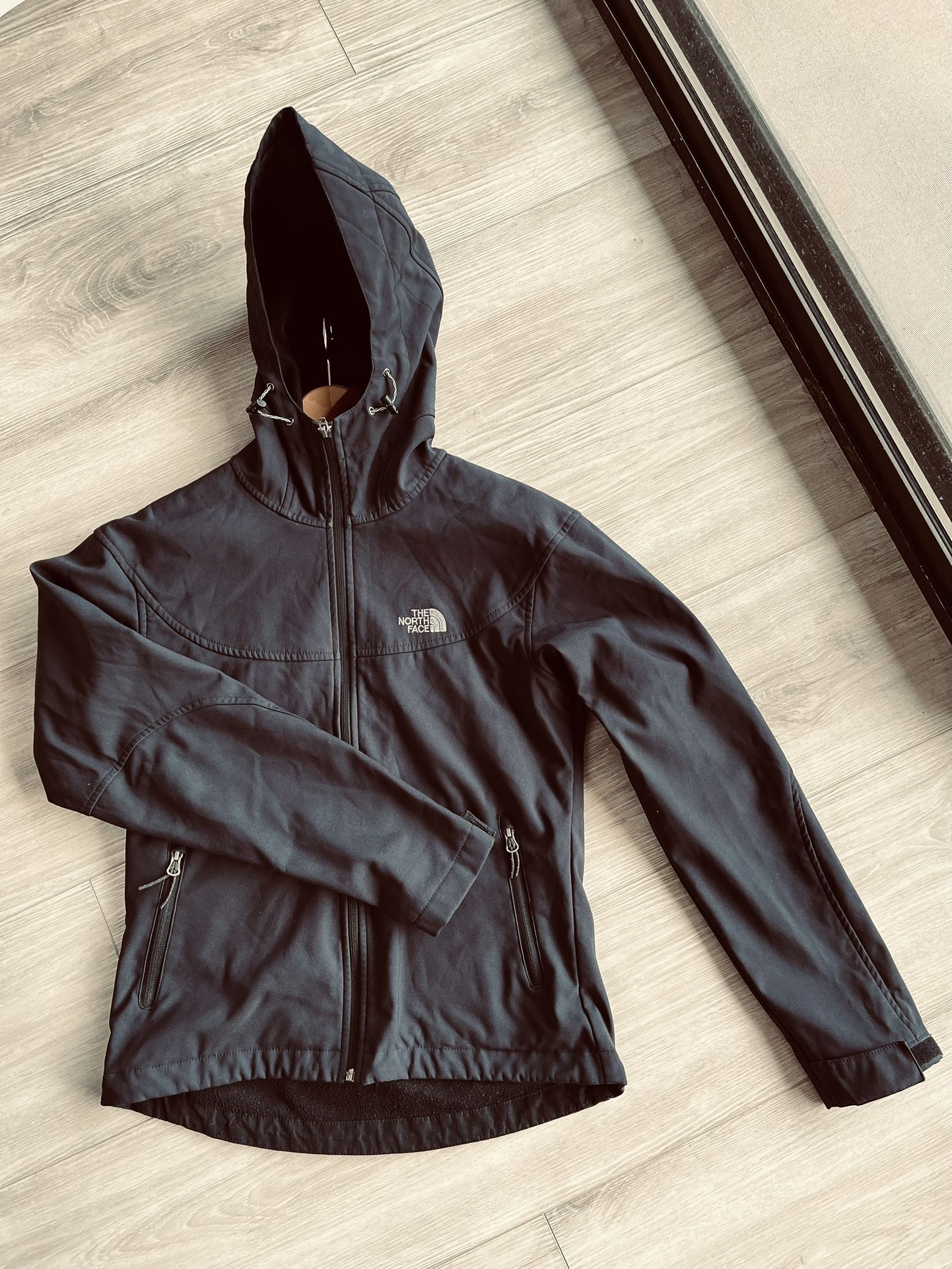 North Face Flight Series Navy Jacket (size below)