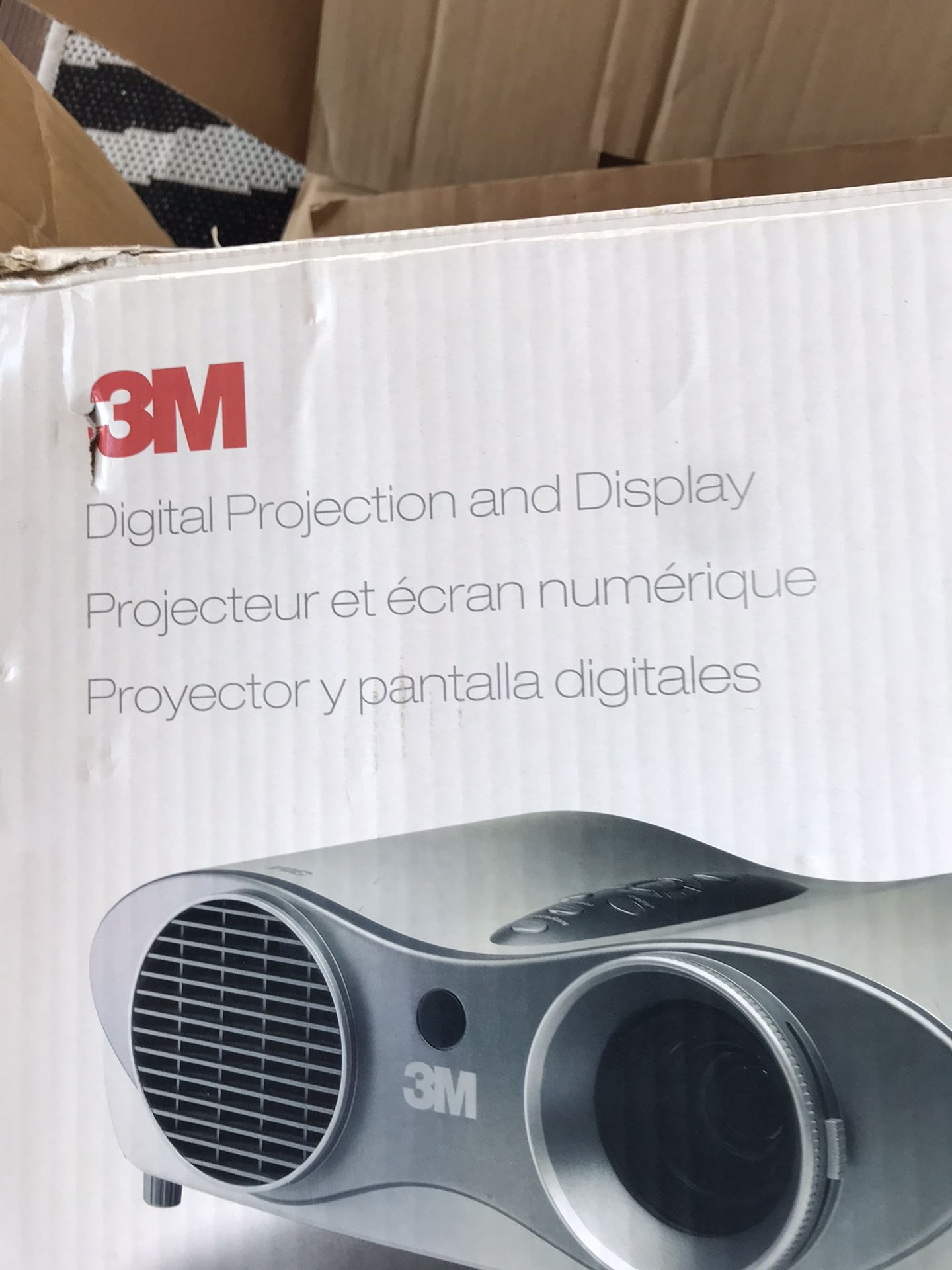 3M Projector