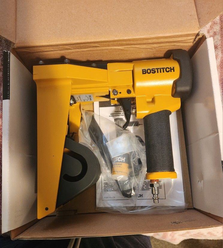 BOSTITCH PNEUMATIC CARTON CLOSER