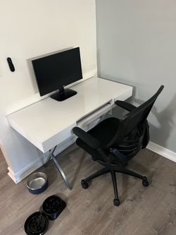White Desk with Black Office Chair