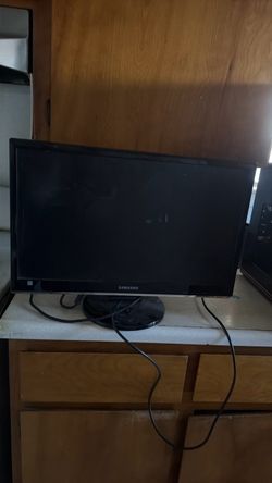 Samsung Flat Screen Monitor