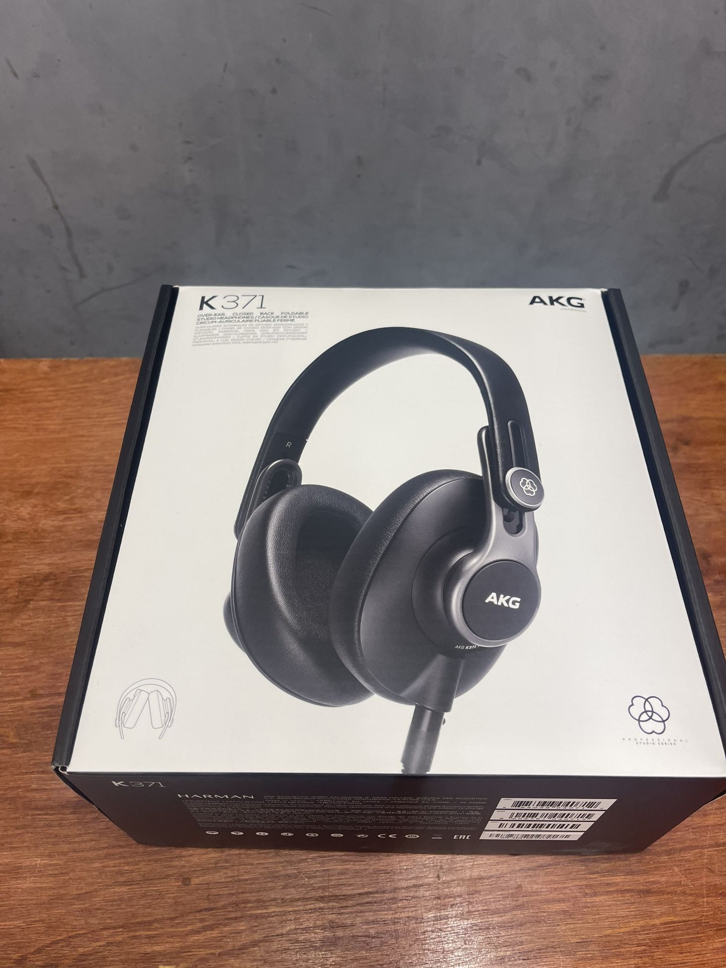 AKG K371 Over Ear Oval Closed Back Studio Headphones