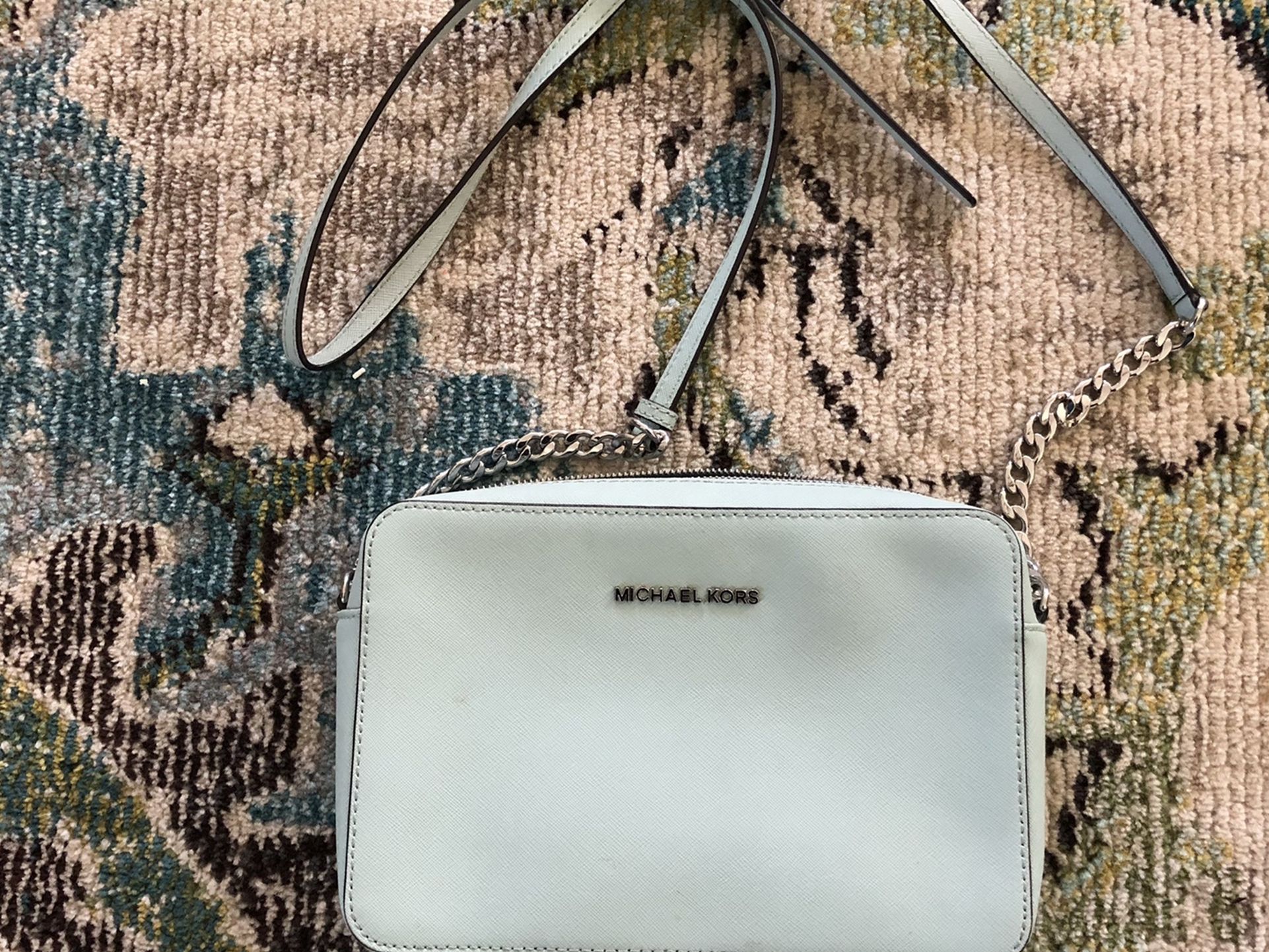 MICHAEL KORS BABY BLUE PURSE BAG