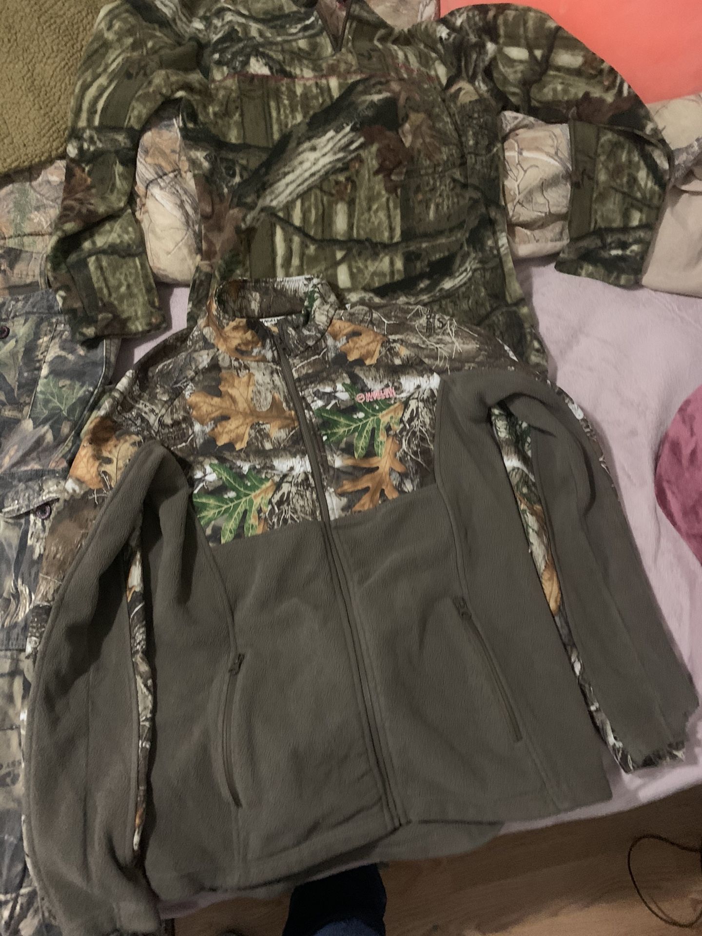 Women’s Hunting Clothes