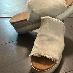 Tom’s Wedge Slides