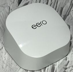 EERO 6 Dual-Band Mesh Wi-Fi 6 Extender Q010001  NO POWER CORD - TESTED WORKING