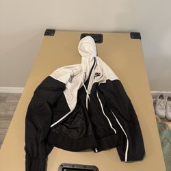 Women’s Nike Jacket XS