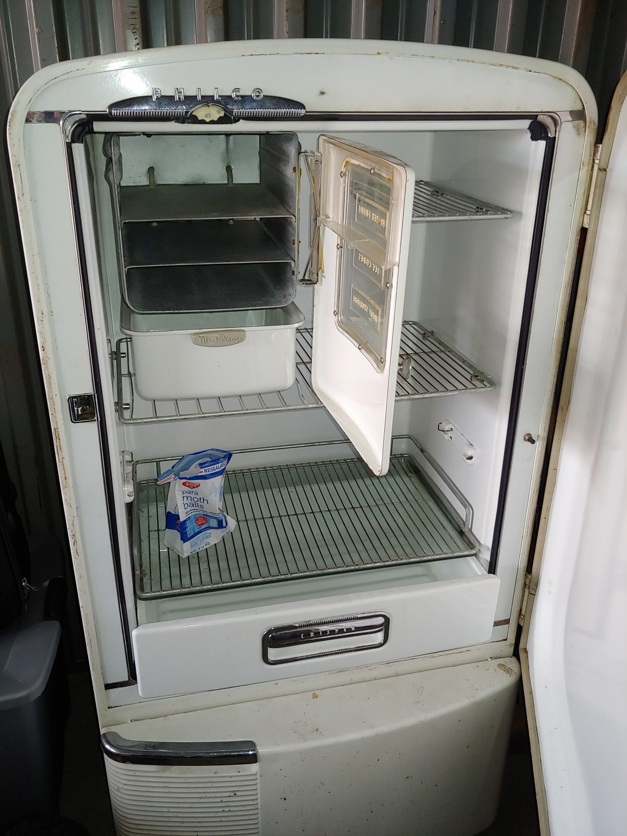 Philco antique refrigerator for Sale in Virginia Beach, VA OfferUp
