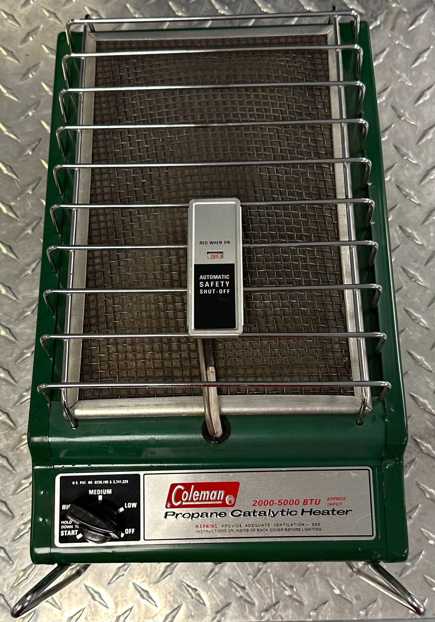 COLEMAN CAMPING HEATER #29871