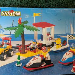 Vintage 1996 Legos. Surf & Sail Camper, Town: Wave Jump Racers and Wind Surfers