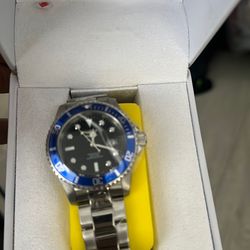 invicta Watch new silver blue