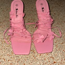 Butterfly high heel, Size 8