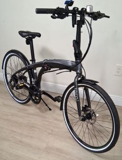 Tern Eclipse D16 Aluminum Frame Folding Bike. Full-size 26" wheels.