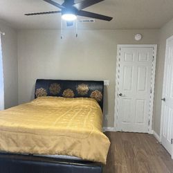 BED FRAME QUEEN SIZE 