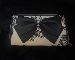 Betsy Johnson Wallet 