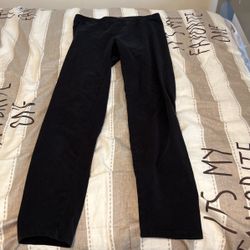Simple Black Leggings