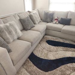 CORA GREY 2PC SECTIONAL SOFA