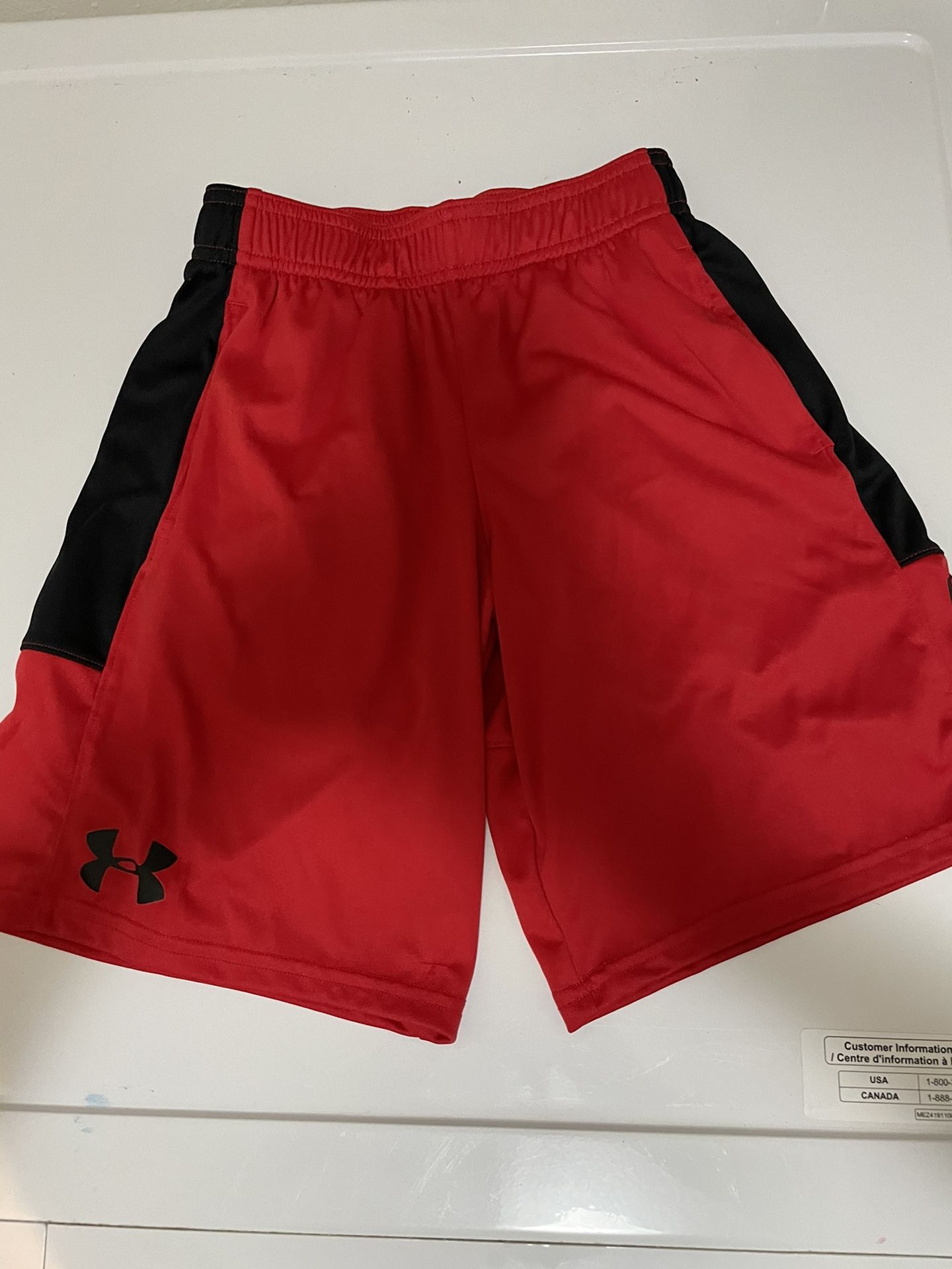 Under Armour Boys Small Shorts