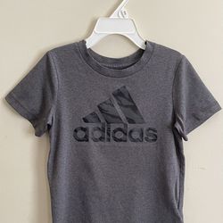NEW  with Tags Little Boys Adidas Logo Gray T-Shirt Size 4XS. Used In Good