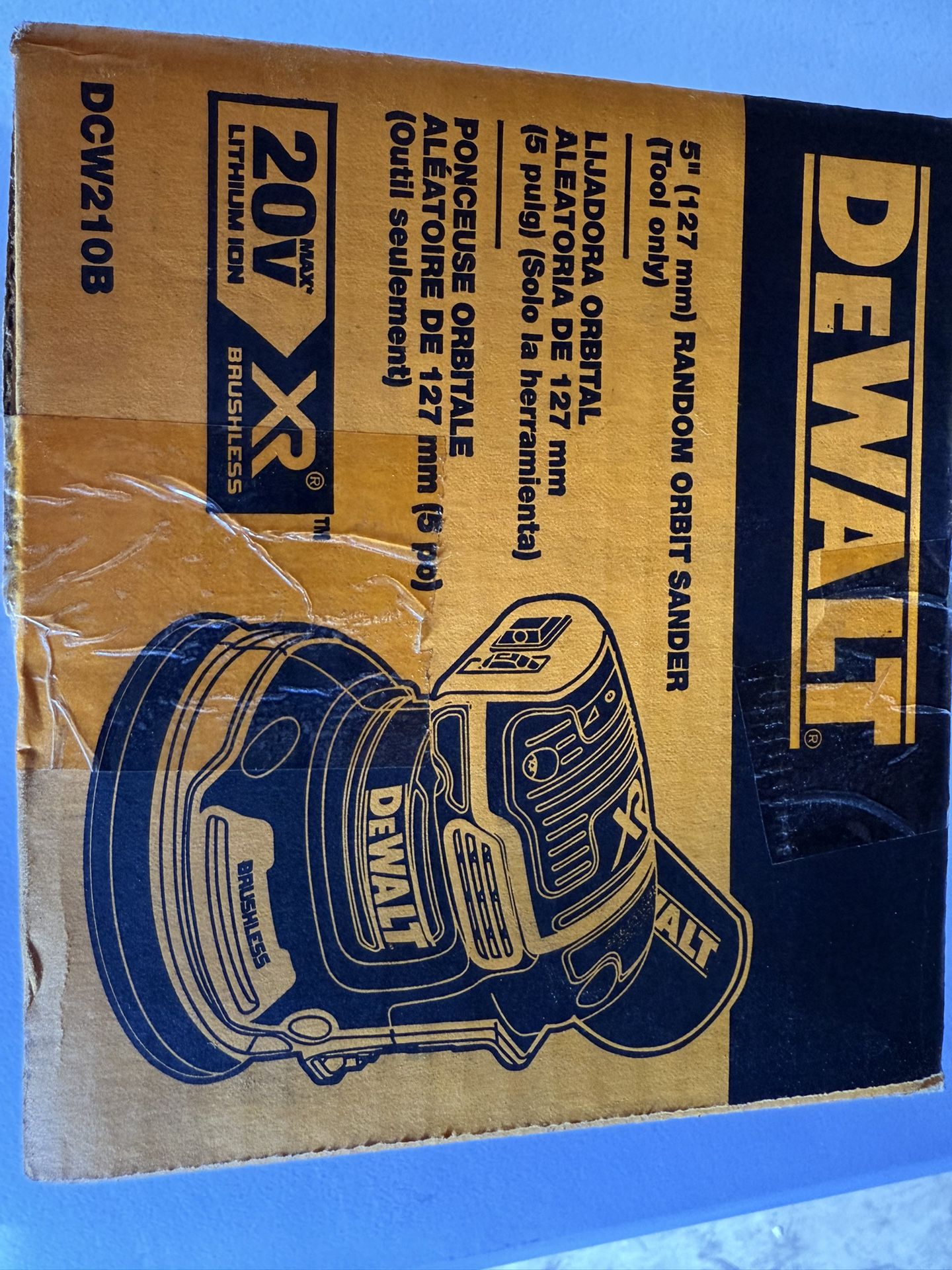 Dewalt 20v Max Xr 5 Inch Random Orbital Sander (tool Only)