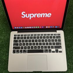 2015 MacBook Pro Retina 13 inch With Charger USED But Works Perfectly