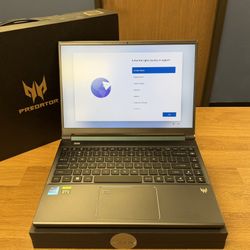 14" Acer Triton 300se Gaming Laptop*Intel Core i7*16GB RAM*500GB SSD