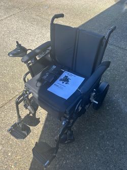 Electric Wheelchair