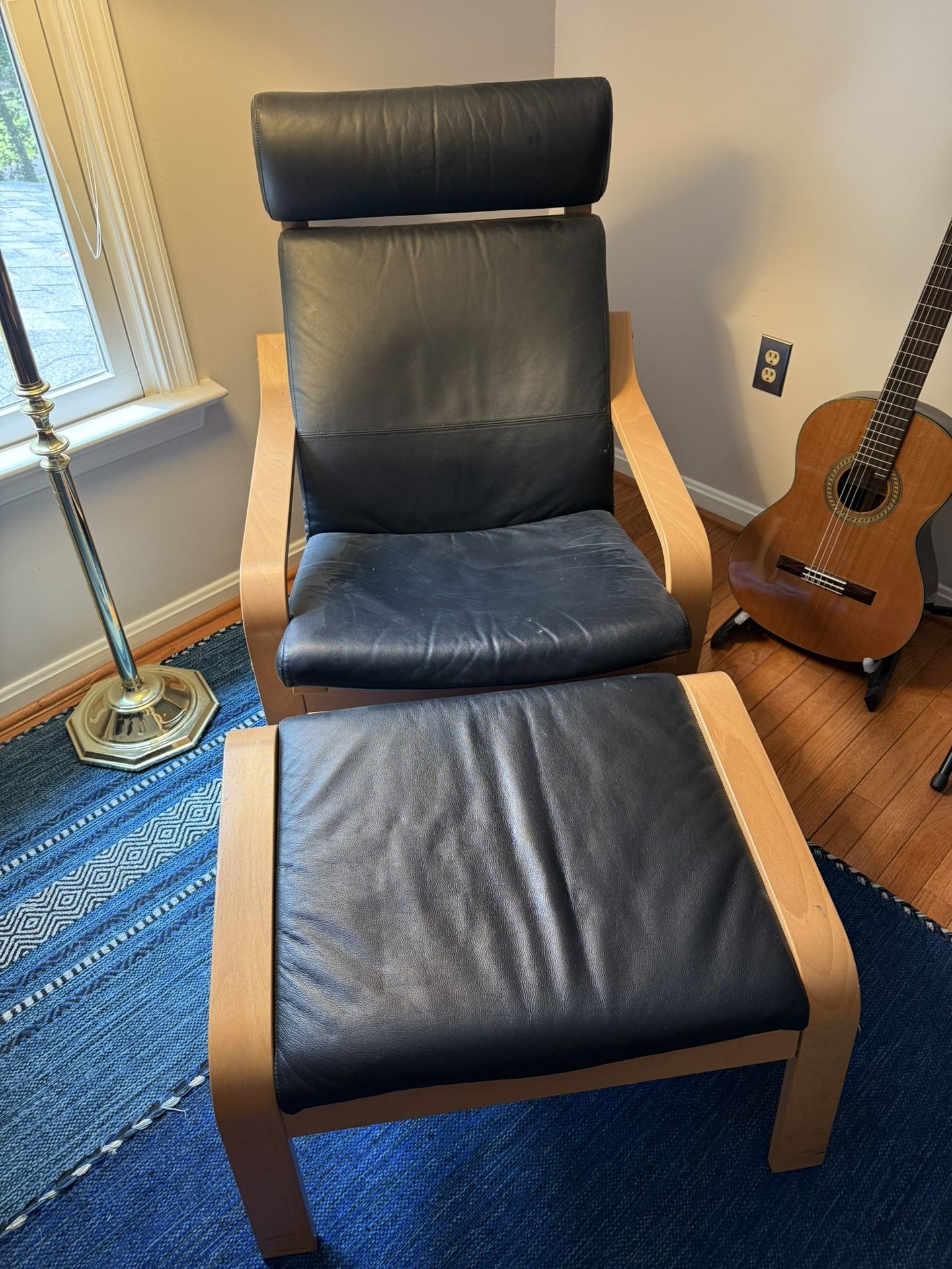 IKEA Poäng Chair & Ottoman – Black Leather, Birch Frame
