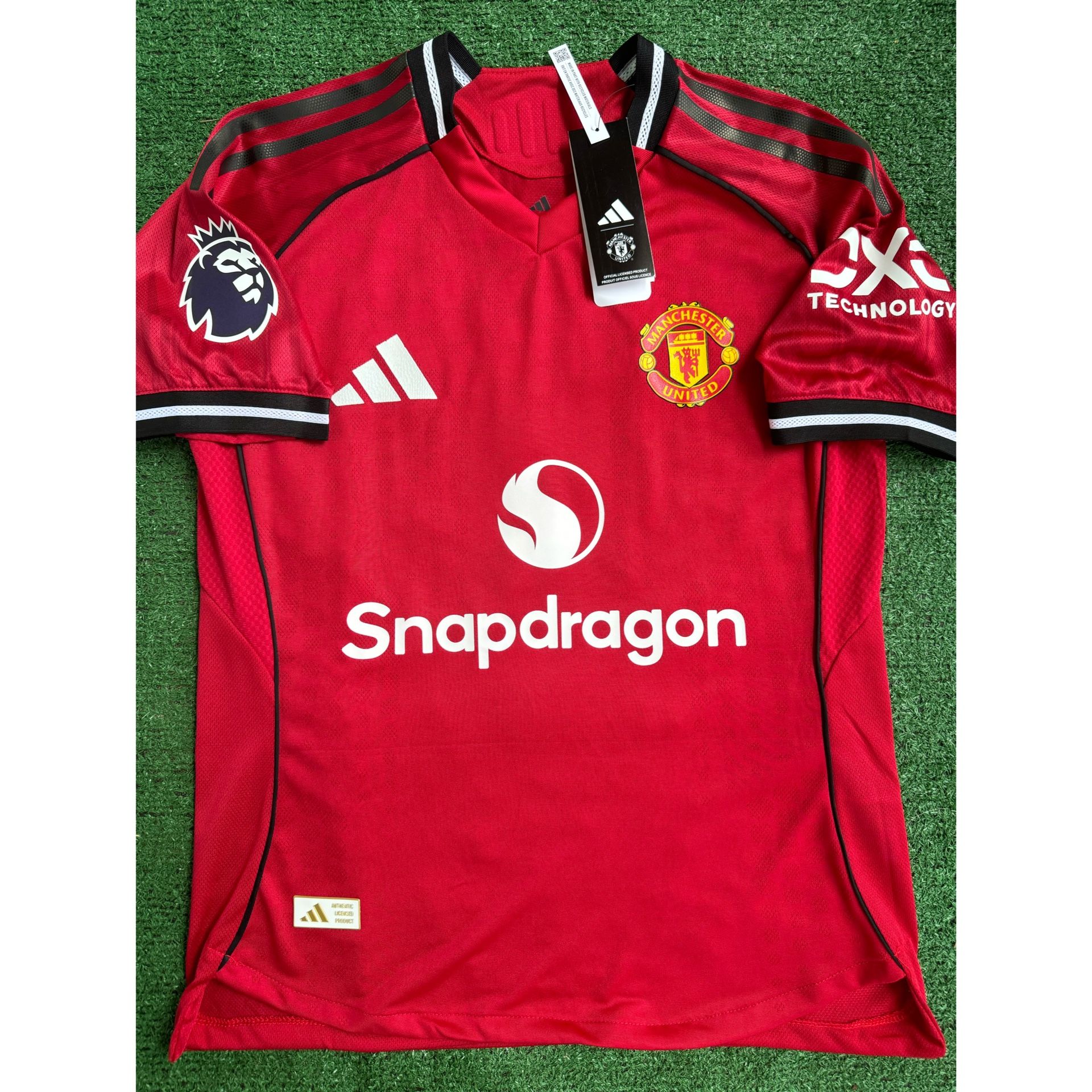 2025/26 Manchester United Soccer Jersey