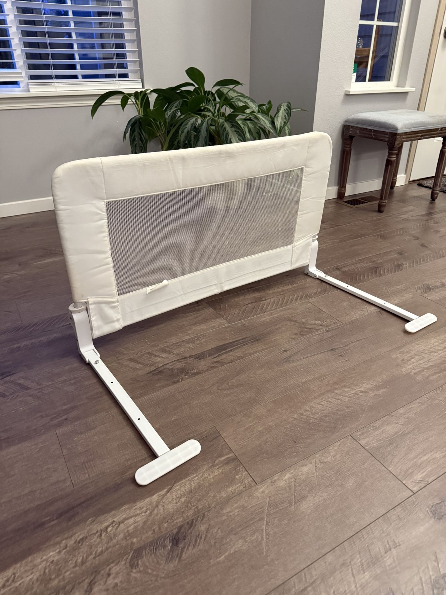 Toddler Bed rail