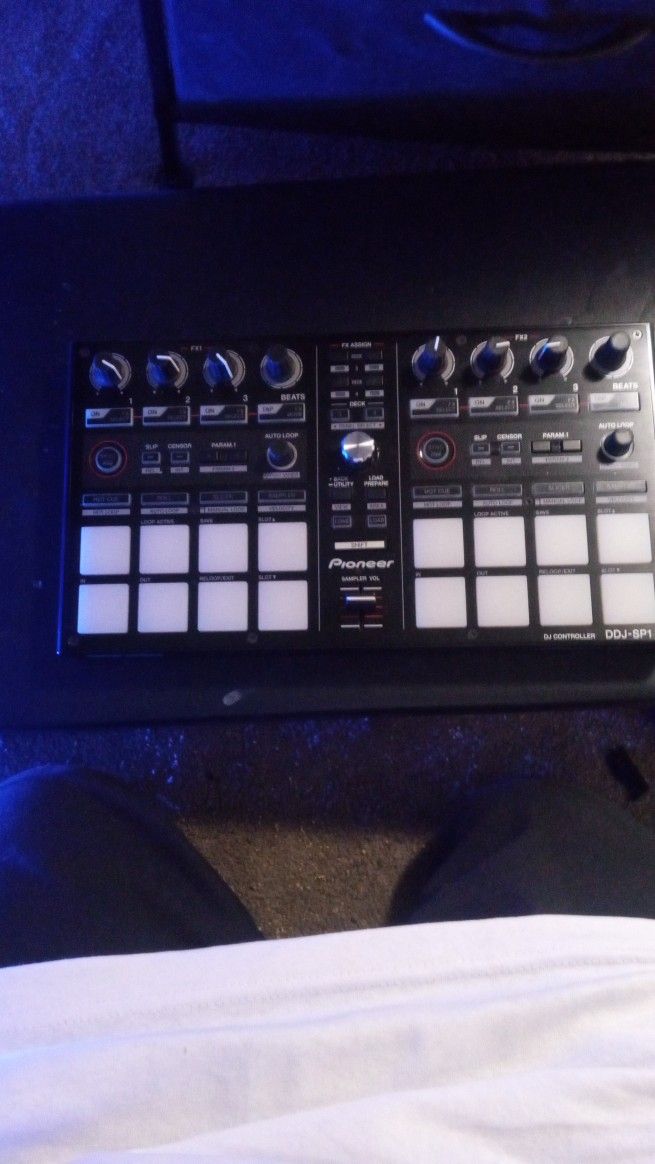 Pioneer DJ Controller DDJ-Sp1