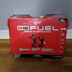 NEW/UNOPENED* Milwaukee M18 FUEL Hammerdrill & Impact kit