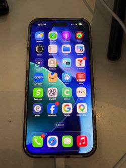 Apple iPhone  16 pro max with Clear Protective Case