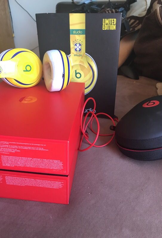 Brasil Beats Studio Limited Edition