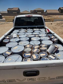 5 gallon buckets of paint