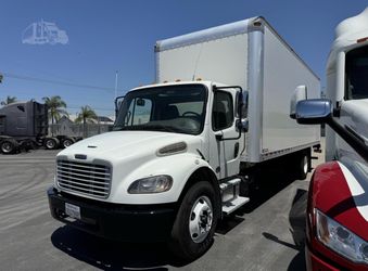 2020 Freightliner Business Class M2