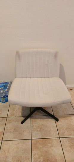 Desk chair - silla