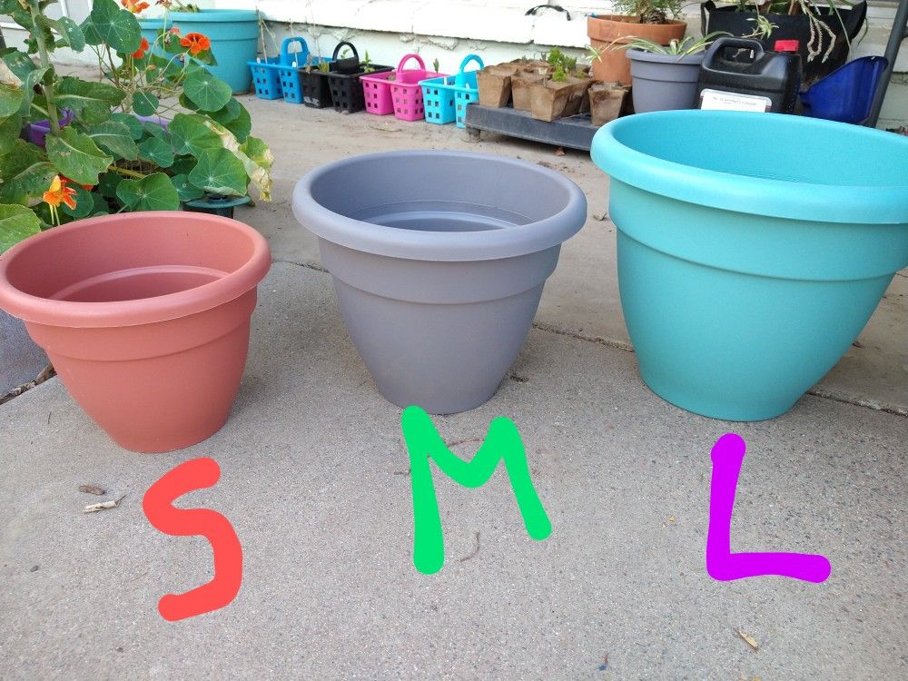 Macetas $3, 4, 5 - Plant Pots $3,4,5