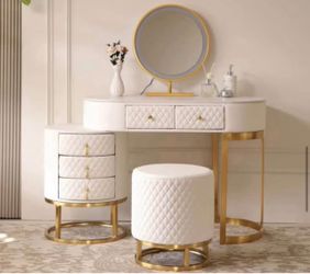 Amnon Vanity