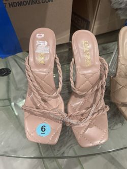 Nude Cape Robbin Heel Sandals Size 6