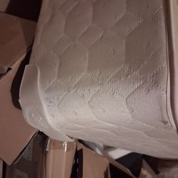 Free Twin boxspring