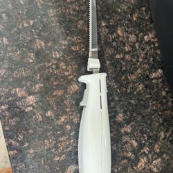 Electric craving knife for meat or other, cerated