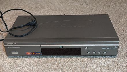 Moving Sale: Samsung DVD-S222 & Coby DVD-224 DVD Players - 2-Piece Lot