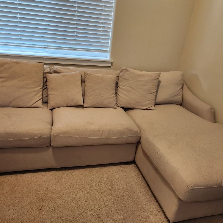 Sofa With Lounge
