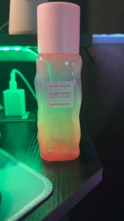 Glow recipe pride moisturizer case