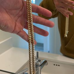 14k Solid Gold Cuban Chain 20 Inch