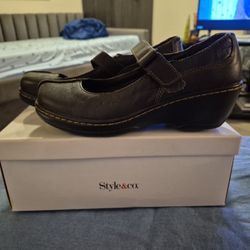 Style &Co Strap Shoes Size 8