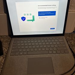 Windows surface Laptop